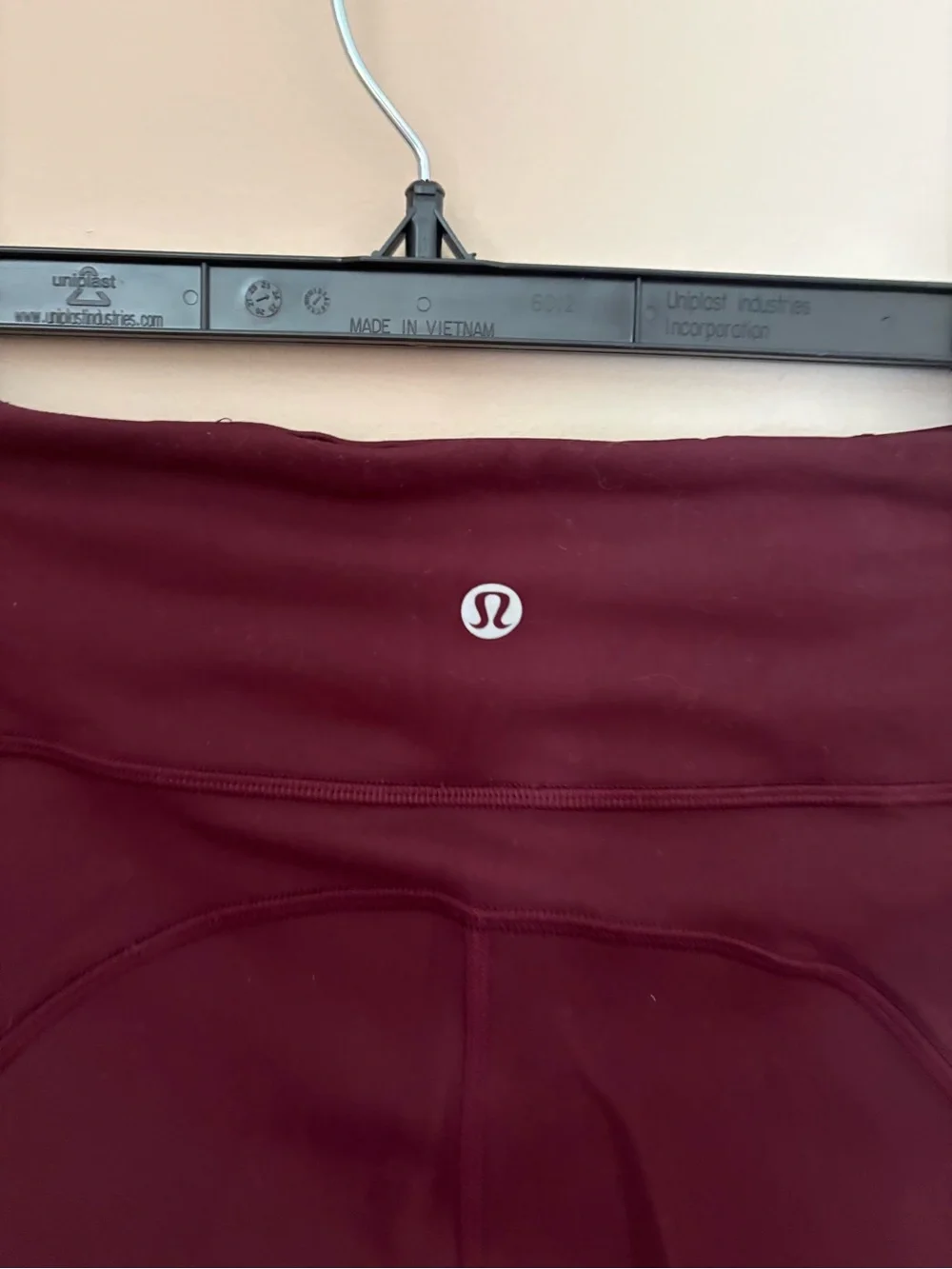 Lululemon High-Waist Burgundy Women's Active Leggings Sz 4